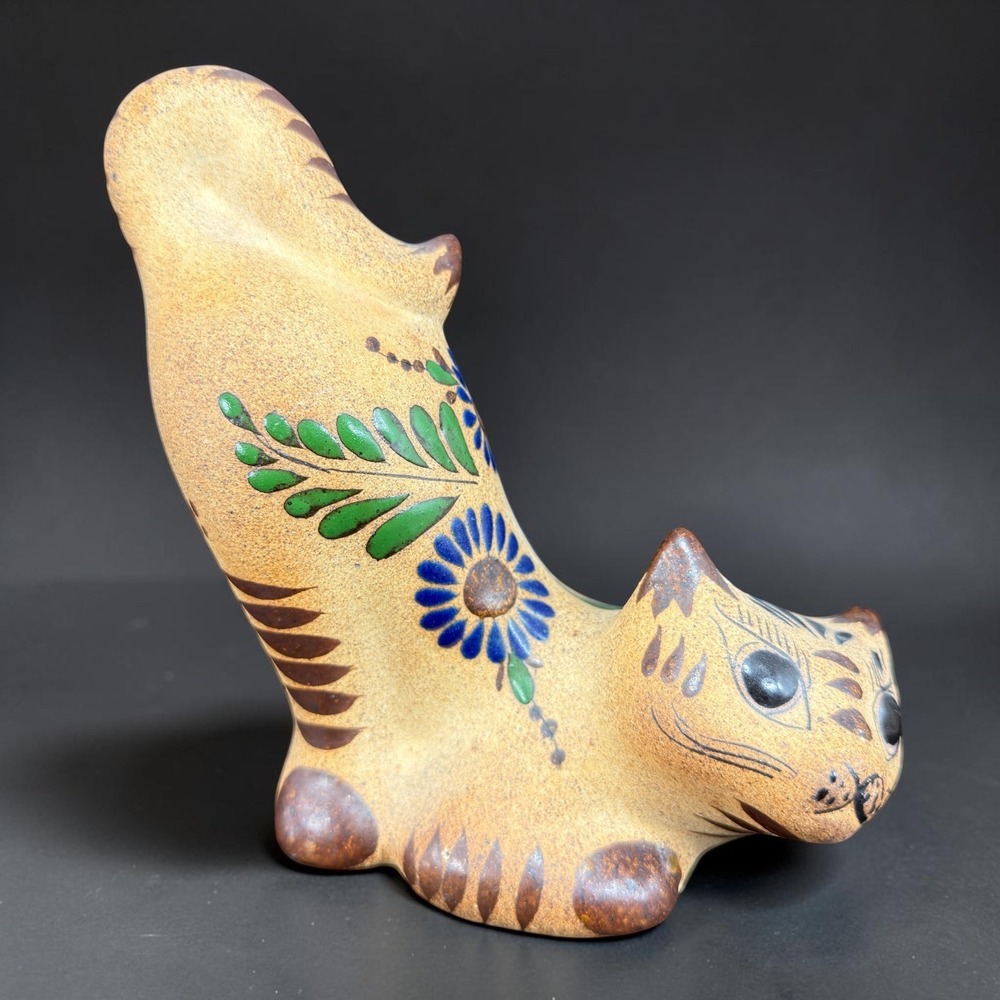 E Coral Tonala Mexican Folk Art Pottery Cat Figurine Hand Painted 7in Floral